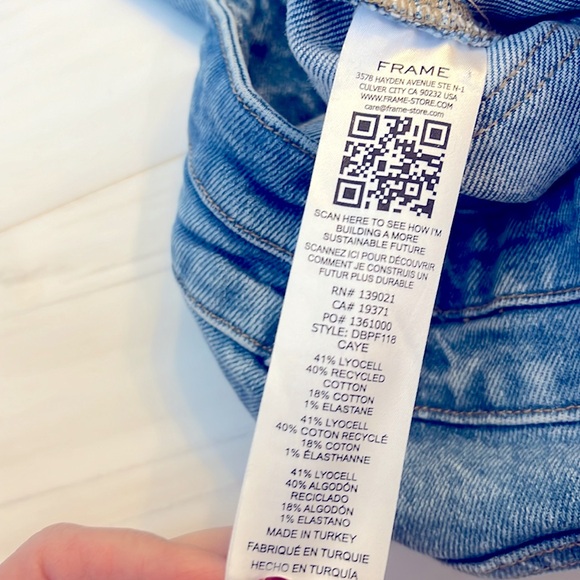 Frame Denim Cargo Pocket Flare Jeans - Picture 6 of 6